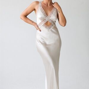 Rumored Crossroads Maxi Dress Size Small